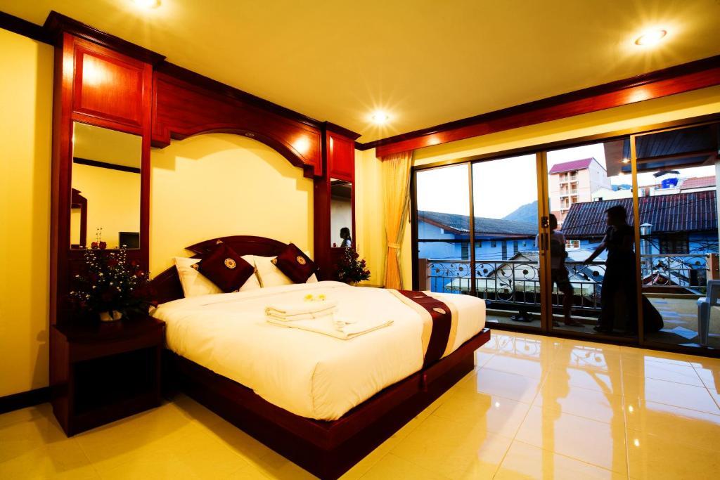 Baan Sudarat Hotel Phuket Extérieur photo
